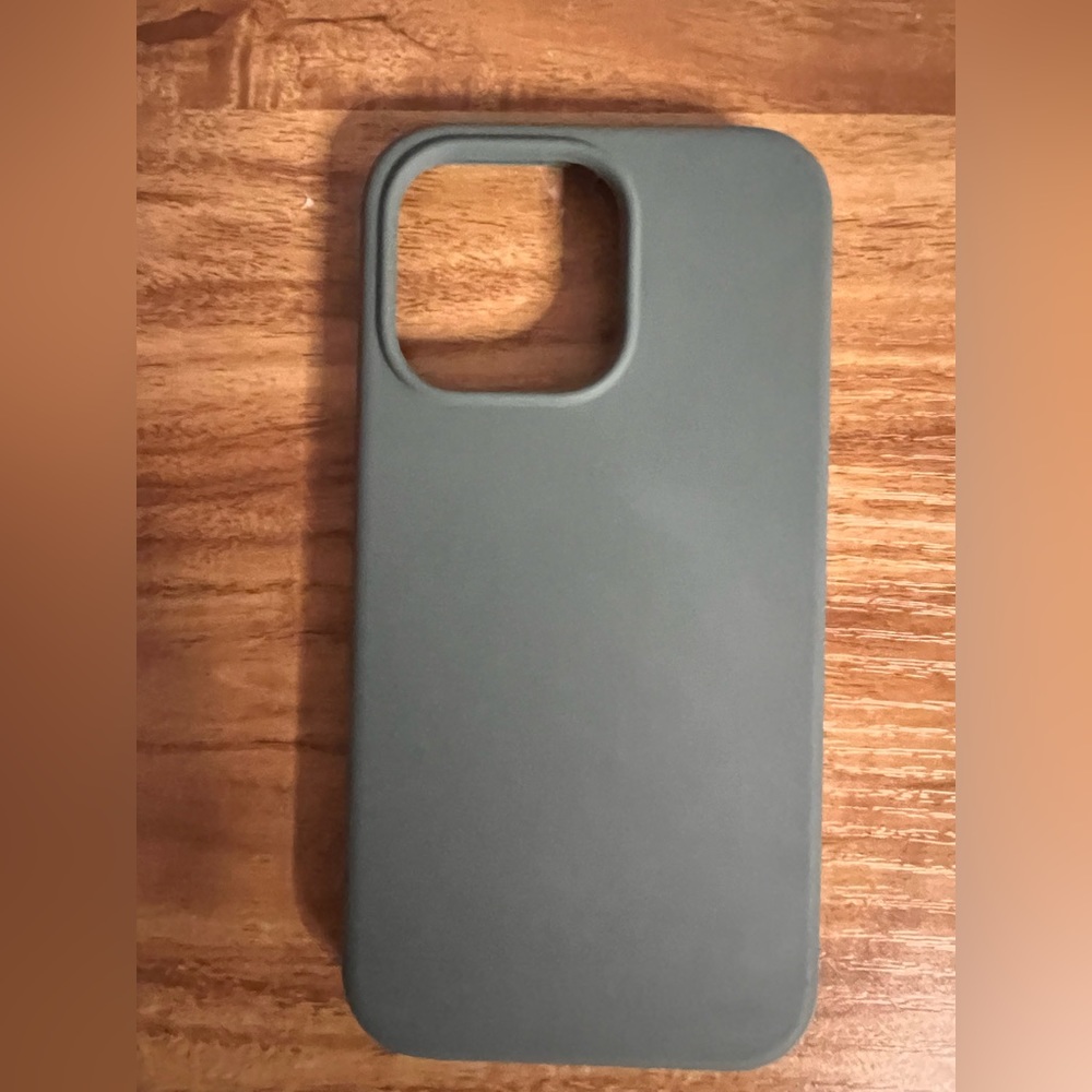 iPhone 13 Pro silicone case